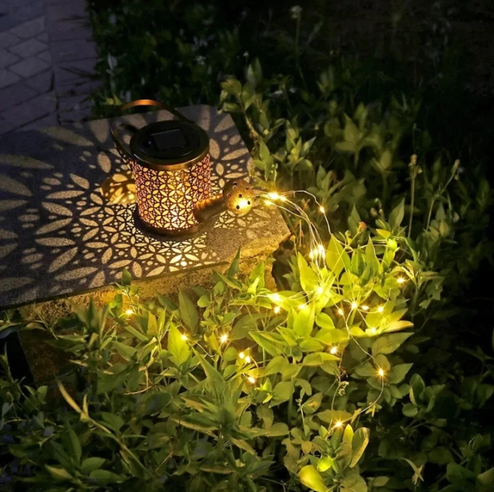 Lampa solarna ogrodowa konewka led